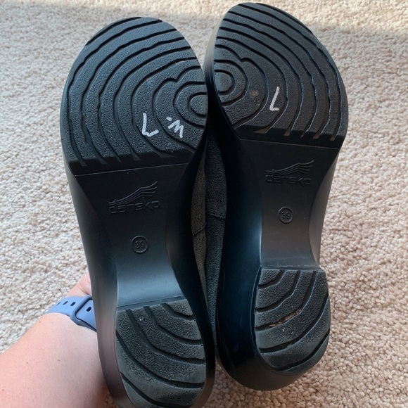 Dansko | Dansko Women's Josie Mary Jane Clogs - Picture 3 of 7